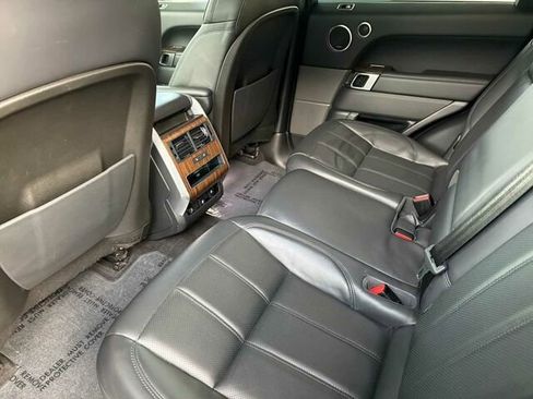 Used 2019 Land Rover Range Rover Sport HSE image 15