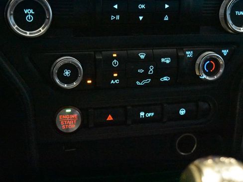 Used 2018 Ford Mustang GT image 11