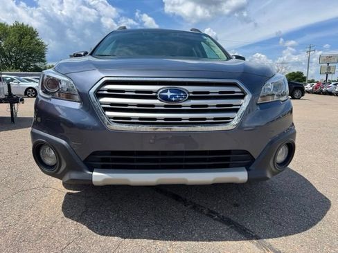 Used 2016 Subaru Outback 2.5i Limited AWD/4WD image 2