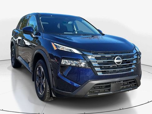 New 2026 Nissan Rogue SV image 2