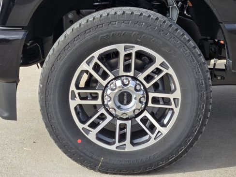 New 2026 Ford F350 Platinum w/ Platinum Plus Package image 15