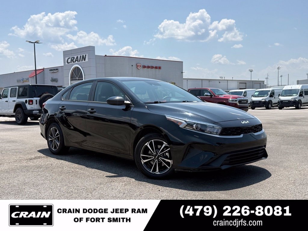 Used 2024 Kia Forte LXS FWD image 1