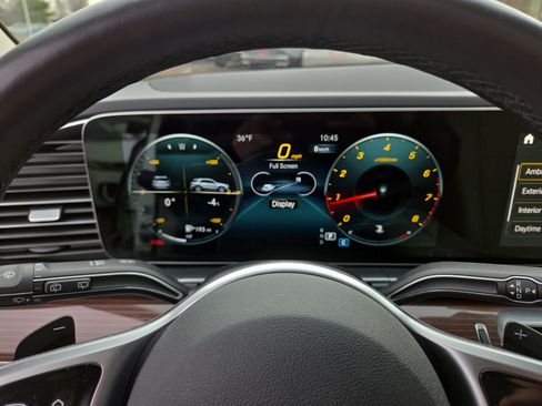 Used 2022 Mercedes-Benz GLE 350 4MATIC image 21