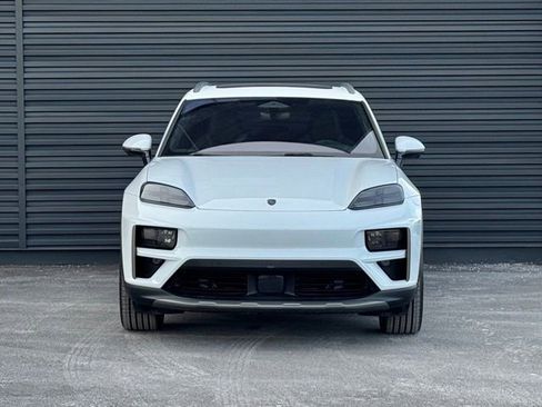 New 2025 Porsche Macan Turbo Electric image 10
