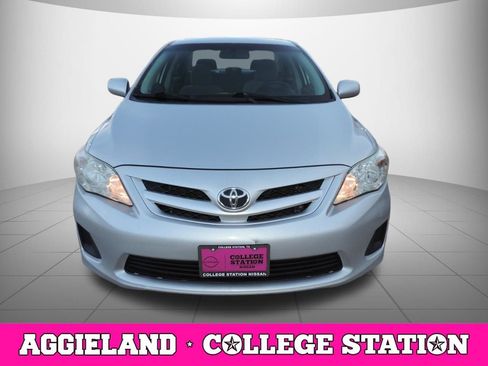 Used 2011 Toyota Corolla LE FWD image 9