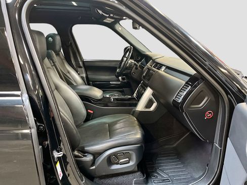 Used 2015 Land Rover Range Rover Supercharged image 30