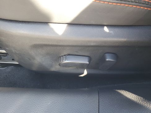 Certified 2025 Nissan Altima 2.5 SR image 13