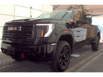 Used 2025 GMC Sierra 2500 AT4