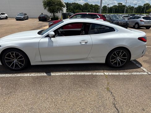 Used 2024 BMW 430i Coupe w/ Convenience Package RWD image 8