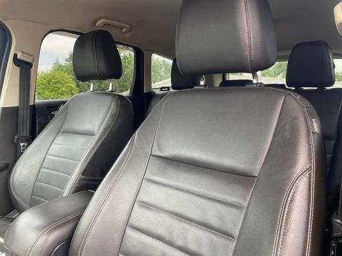 Used 2014 Ford Escape Titanium w/ Equipment Group 401A FWD image 14