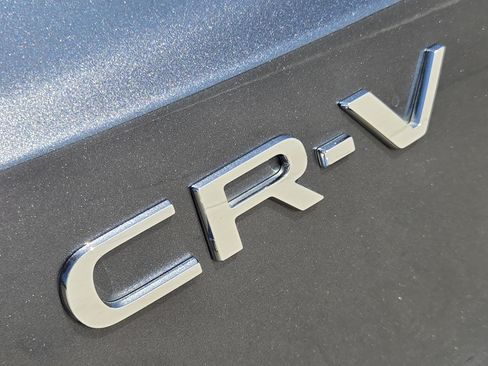Used 2025 Honda CR-V LX image 31