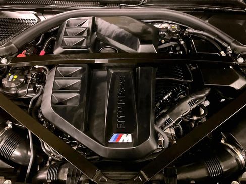 Used 2025 BMW M3 Competition w/ Executive Package image 29