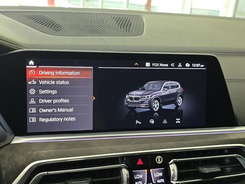 Used 2020 BMW X5 sDrive40i w/ Luxury Seating Package RWD image 19