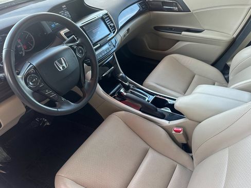 Used 2016 Honda Accord EX-L image 11