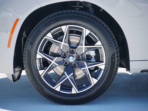 New 2026 BMW X3 xDrive30i w/ M Sport Package AWD/4WD image 5