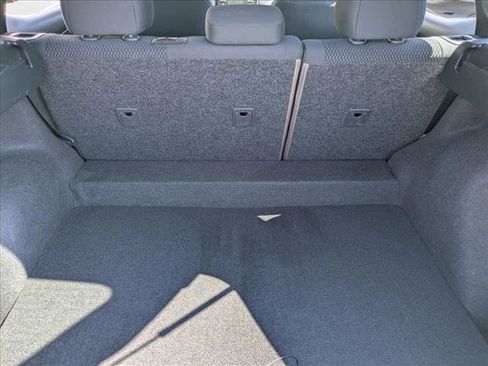 Used 2018 Nissan Rogue Sport S w/ S Appearance Package image 6