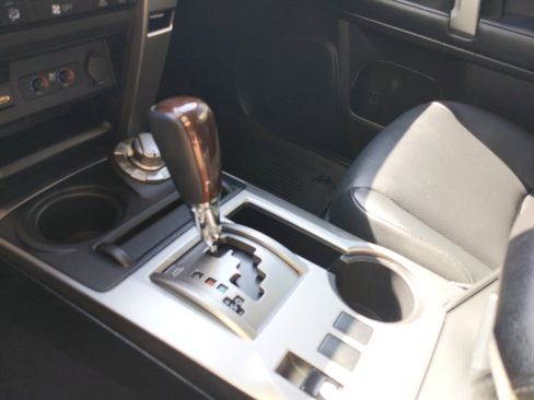 Used 2022 Toyota 4Runner Limited image 24