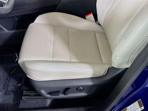 Certified 2021 Nissan Rogue SV w/ Premium Package AWD/4WD image 24