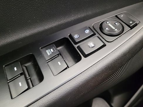 Used 2017 Hyundai Tucson SE image 27