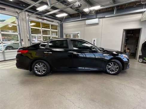 Used 2020 Kia Optima LX FWD image 6