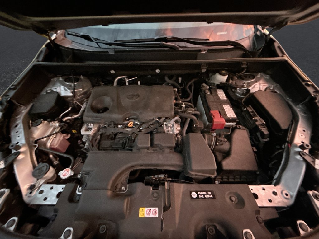 Used 2023 Toyota RAV4 XLE Premium FWD image 35