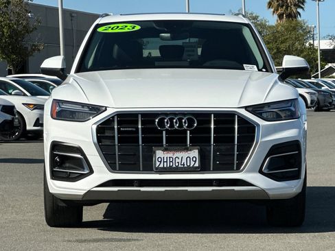 Used 2023 Audi Q5 2.0T Premium w/ Convenience Package AWD/4WD image 9