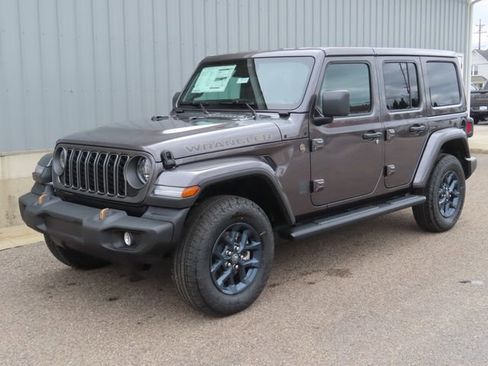 New 2026 Jeep Wrangler Unlimited Sport AWD/4WD image 6