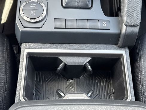 Used 2025 Toyota Tacoma SR5 image 25