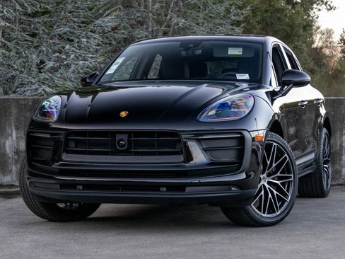 New 2026 Porsche Macan AWD/4WD image 1