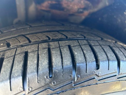 Used 2013 Chevrolet Cruze LT image 10