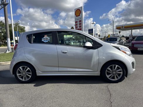Used 2016 Chevrolet Spark LT image 4
