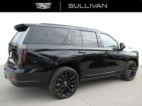 Certified 2026 Cadillac Escalade Platinum Sport w/ LPO, ONYX Package AWD/4WD image 8