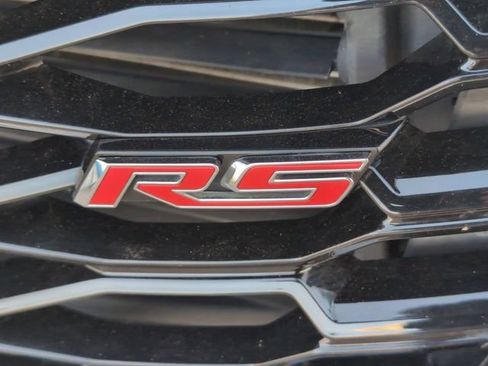 Certified 2023 Chevrolet Traverse RS FWD image 32
