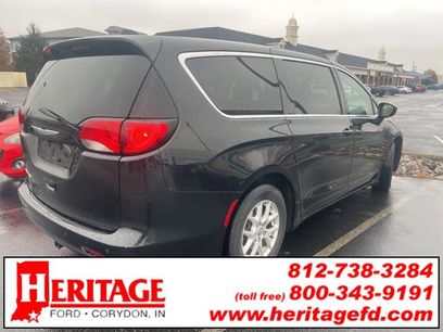 Used 2017 Chrysler Pacifica Touring