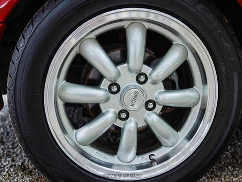 Used 1990 MAZDA MX-5 Miata RWD image 56