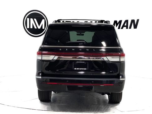 Used 2023 Lincoln Navigator L Reserve AWD/4WD image 5