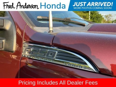 Used 2015 Ford F250 King Ranch w/ FX4 Off-Road Package AWD/4WD image 3