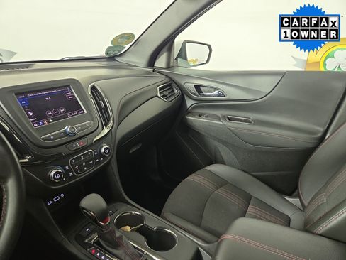 Used 2022 Chevrolet Equinox RS image 24
