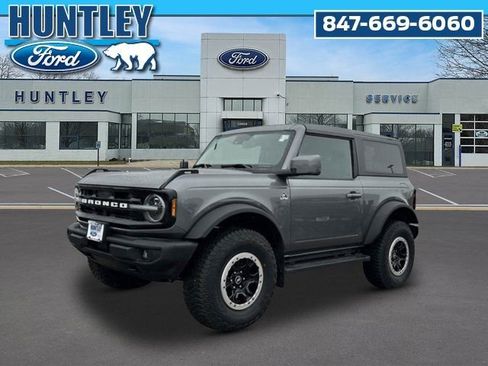 Used 2022 Ford Bronco Outer Banks w/ Sasquatch Package image 1