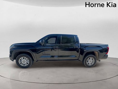 Used 2025 Toyota Tundra SR5 AWD/4WD image 6