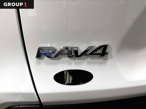 Certified 2025 Toyota RAV4 XLE image 9