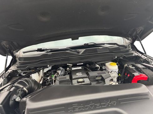 Used 2024 RAM 2500 Laramie w/ Safety Group image 27