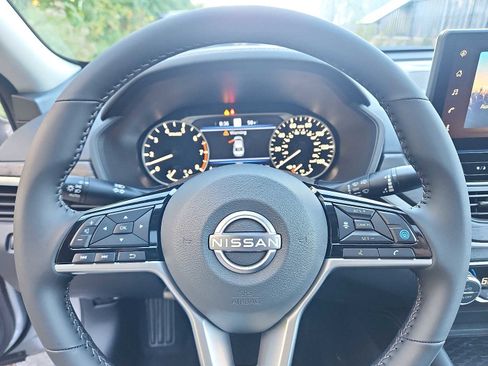 New 2025 Nissan Altima 2.5 SV w/ SV Premium Package image 19