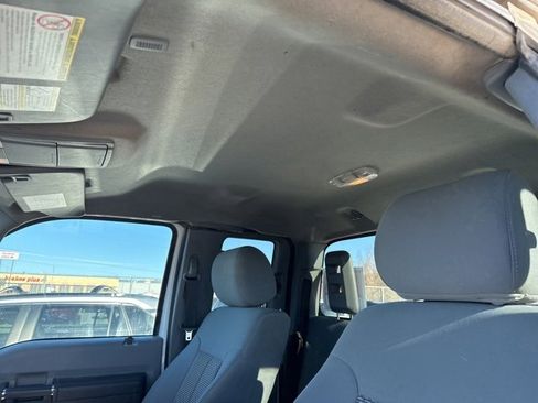 Used 2015 Ford F250 XLT w/ Camper Package image 9