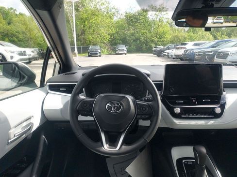 Used 2024 Toyota Corolla SE FWD image 10