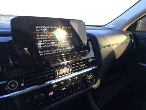 Certified 2024 Nissan Pathfinder SL w/ SL Premium Package image 8