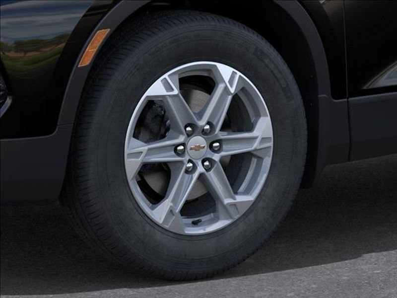 New 2026 Chevrolet Blazer LT w/ Sound & Technology Package FWD image 9