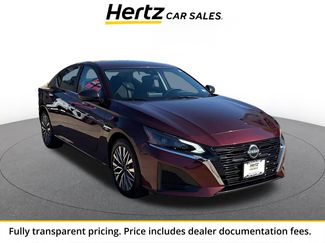Used 2025 Nissan Altima 2.5 SV FWD video 1