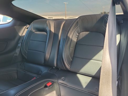 Used 2019 Ford Mustang Coupe w/ Equipment Group 101A RWD image 10
