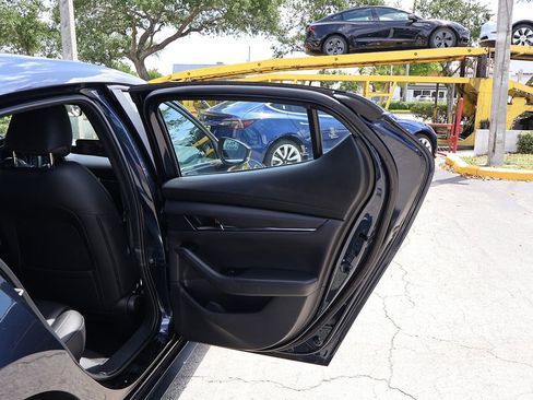 Used 2022 MAZDA MAZDA3 s FWD image 25